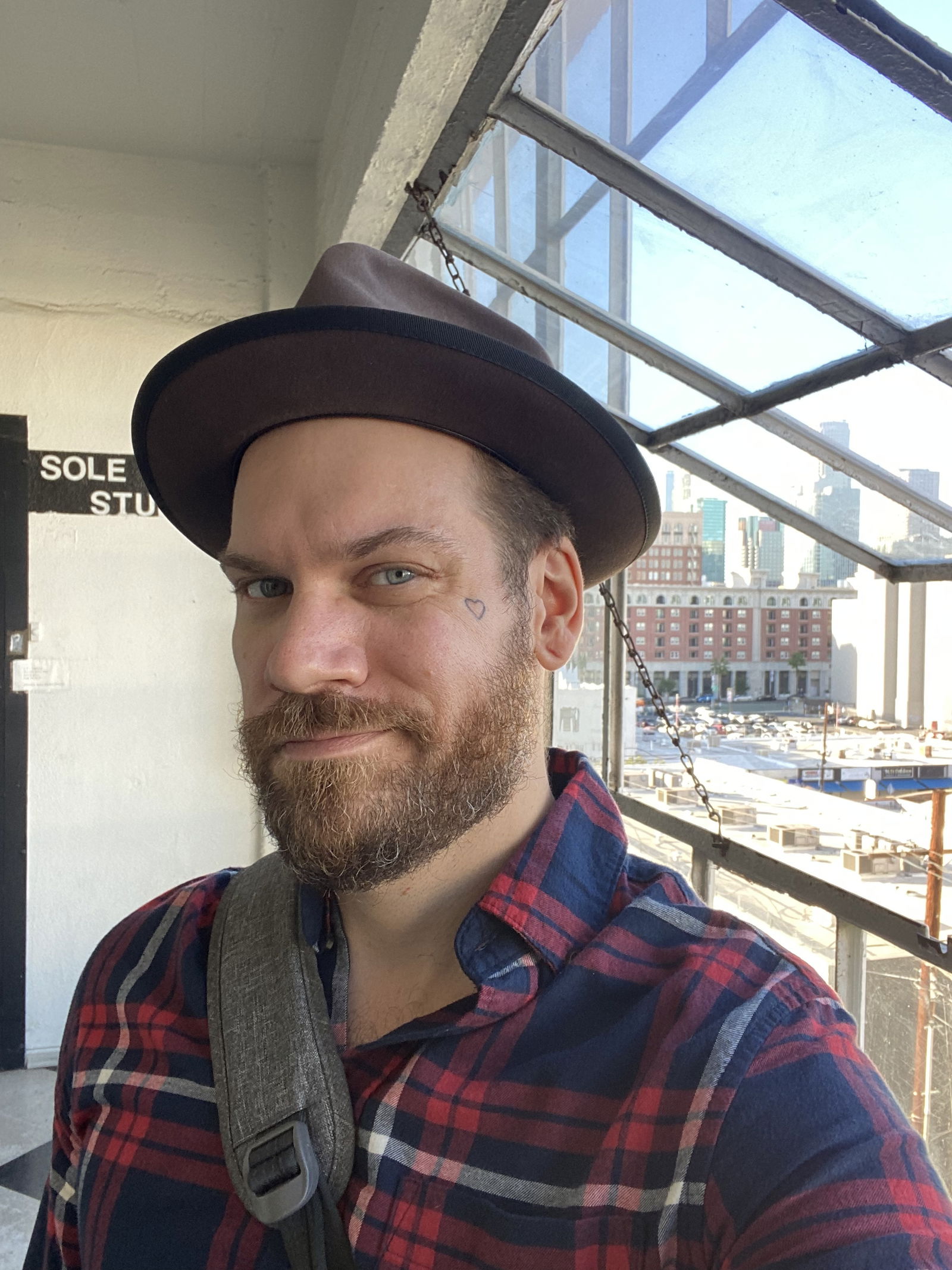 Zachary Ryan's avatar