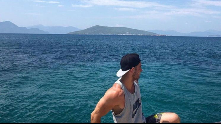 Alexander Rusak profile banner