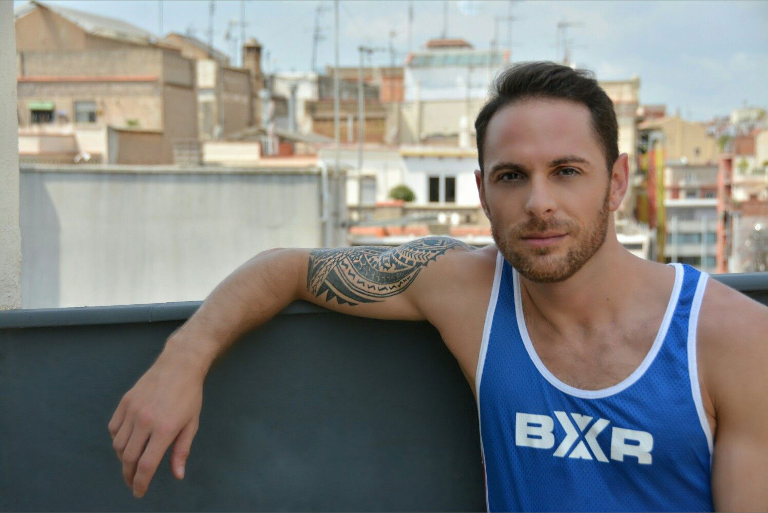 Aitor Bravo profile banner
