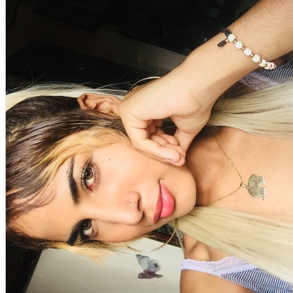 ❤andrea❤ profile banner