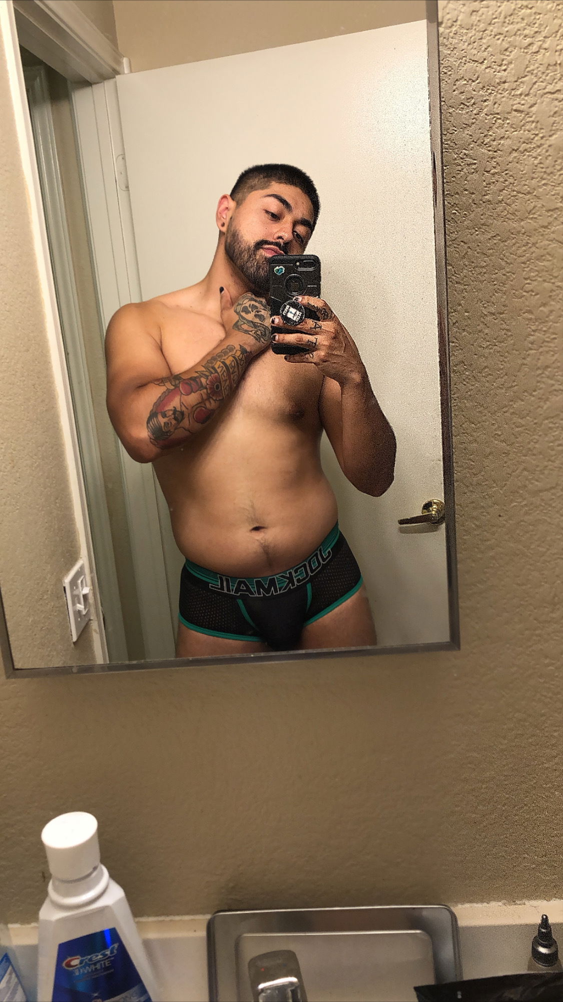 Naked Alien👽 profile banner