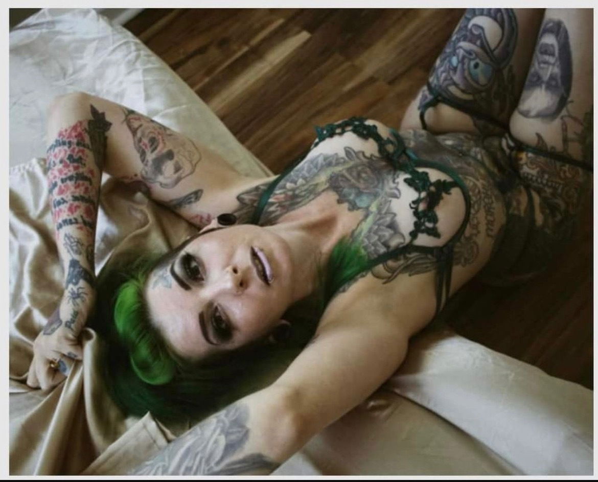 Ameliahorror profile banner