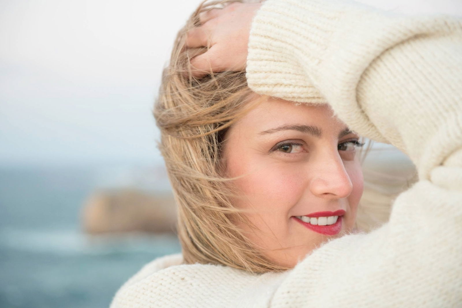 Andreia Peres profile banner
