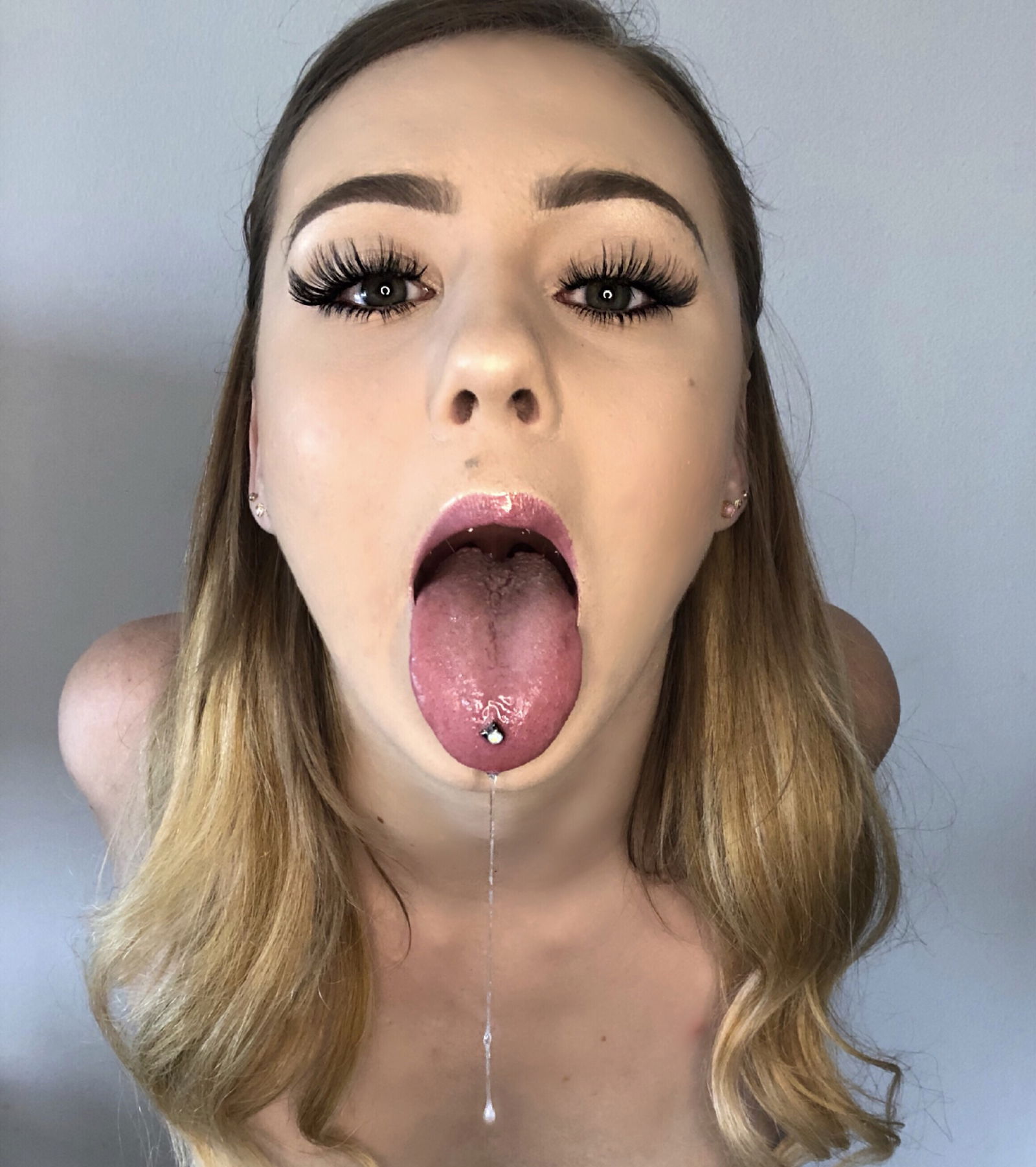 Annabelle Lee profile banner
