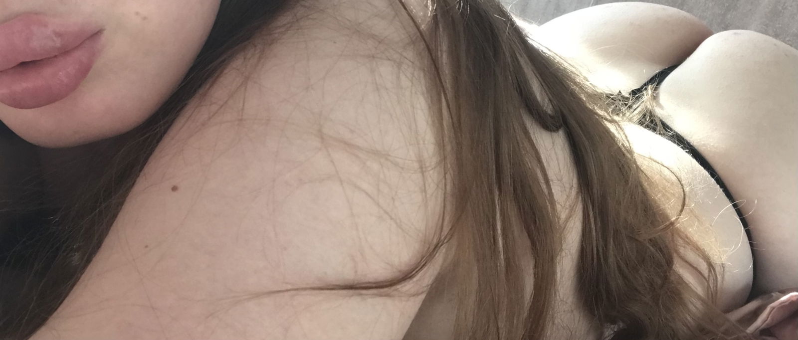 Anna Mellan profile banner