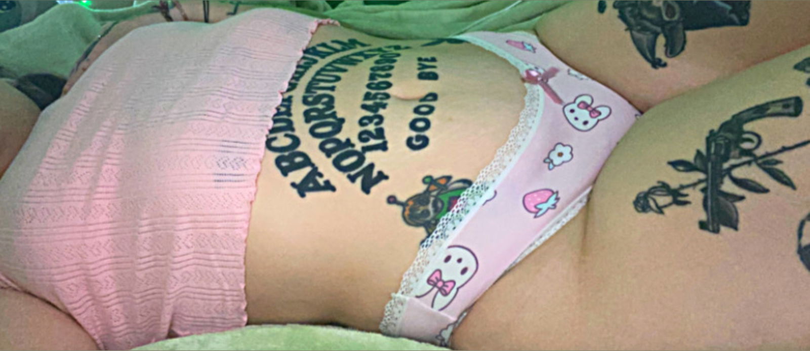 Annika Haze profile banner