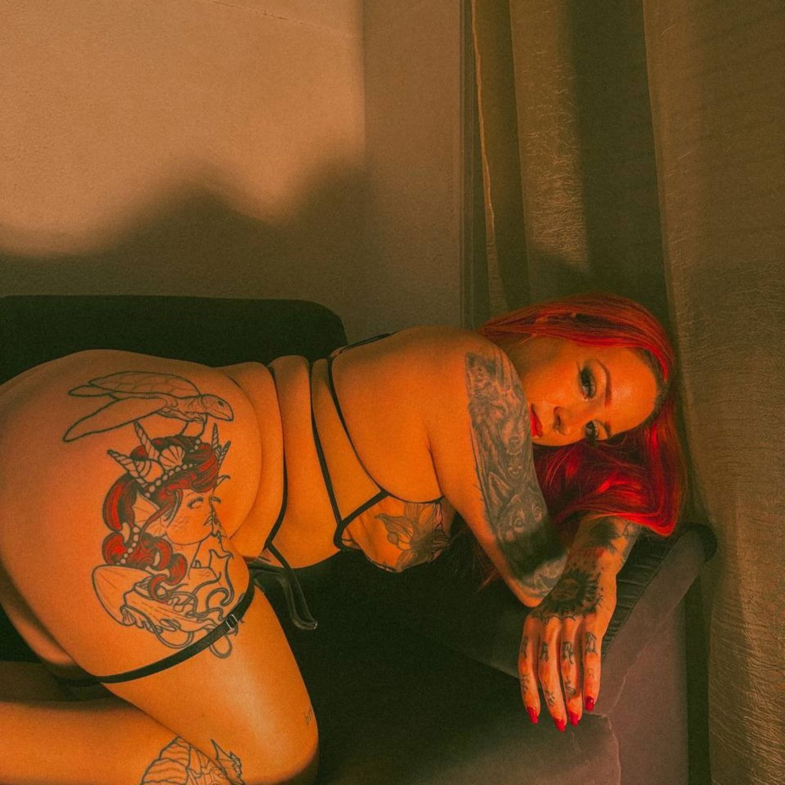 Ariel Rose ♡ profile banner