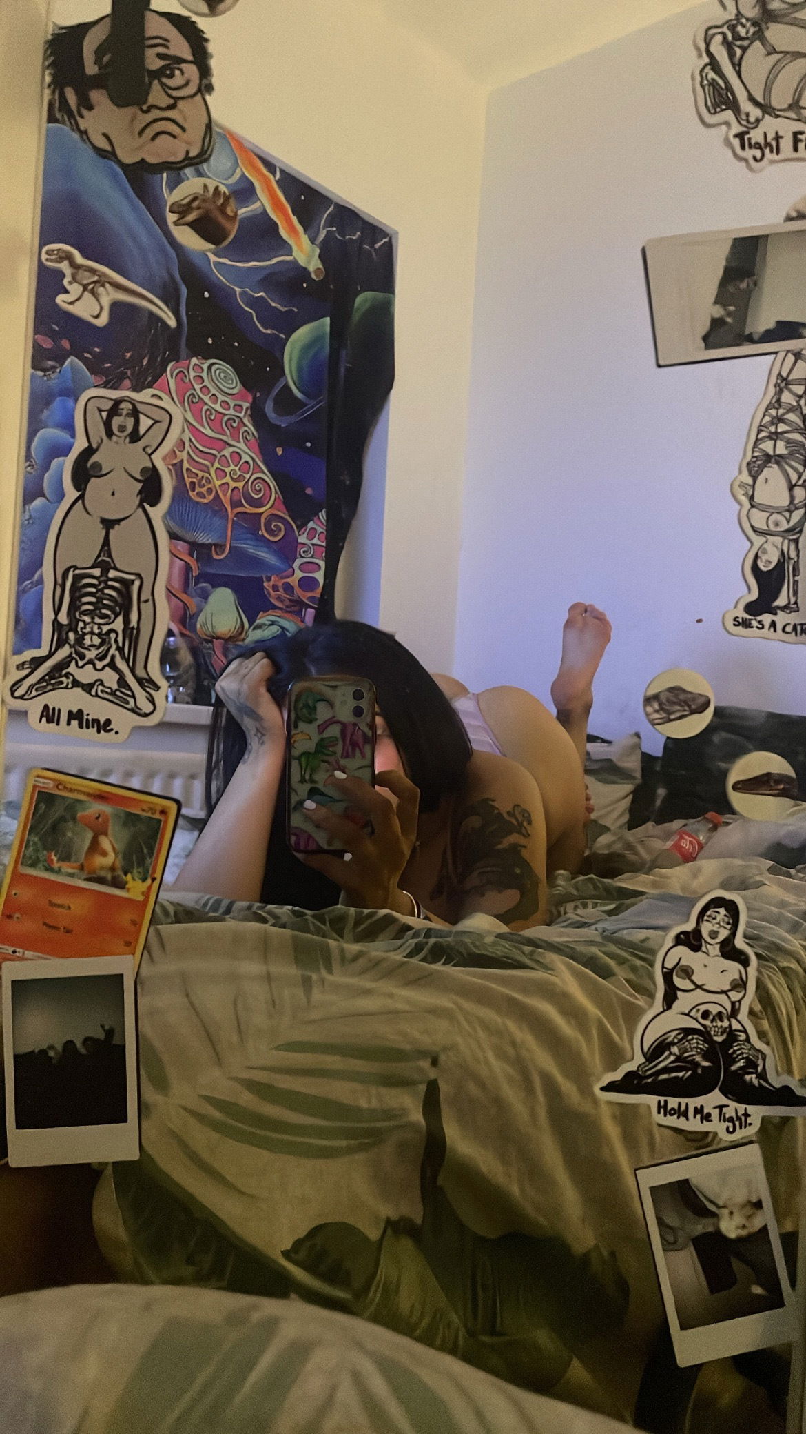 b💦 profile banner