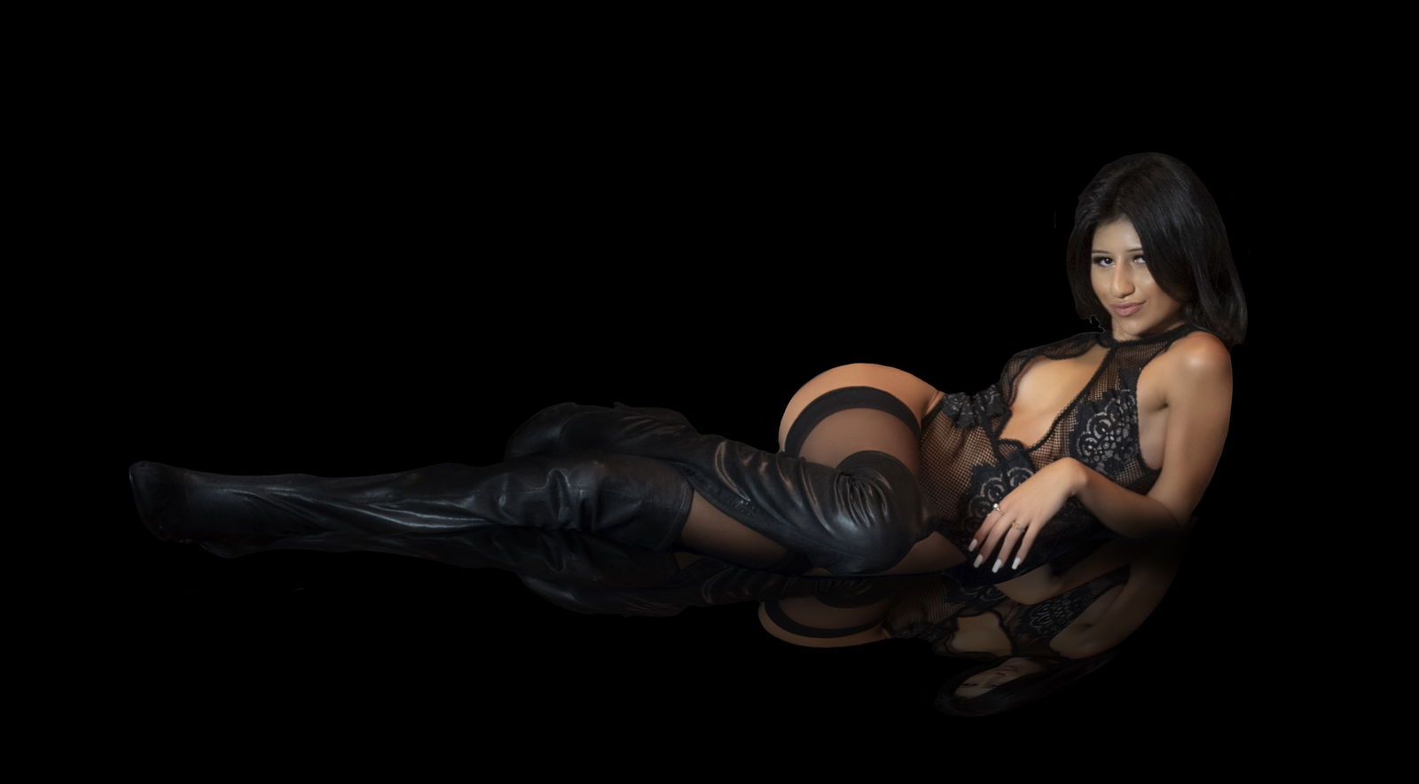 assylla profile banner