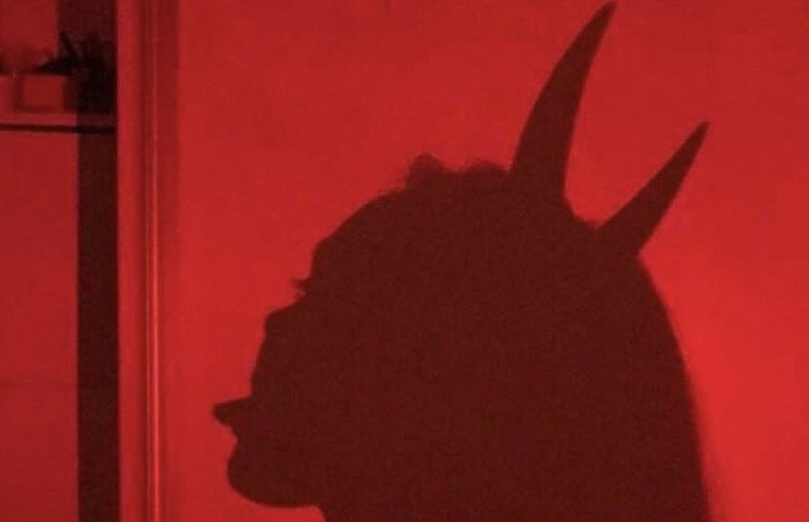 Q|๐ธ profile banner