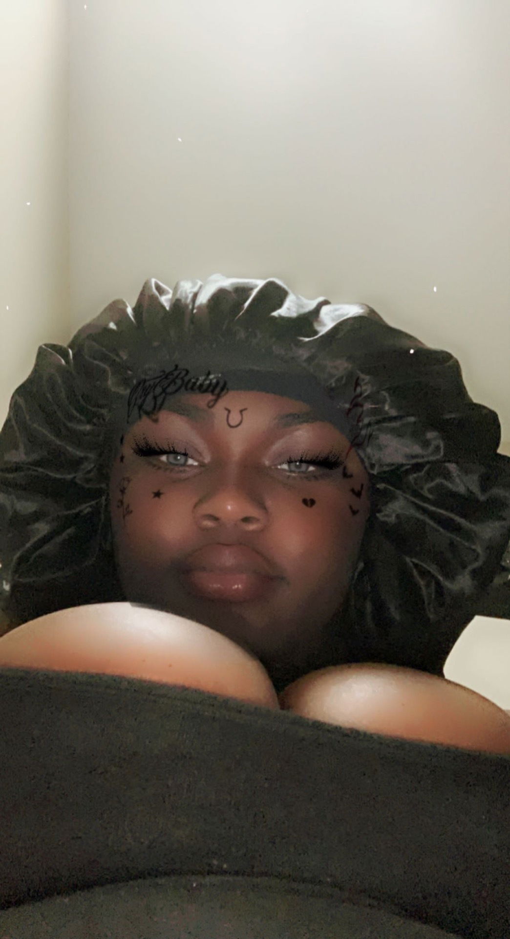 Bambi Dior profile banner