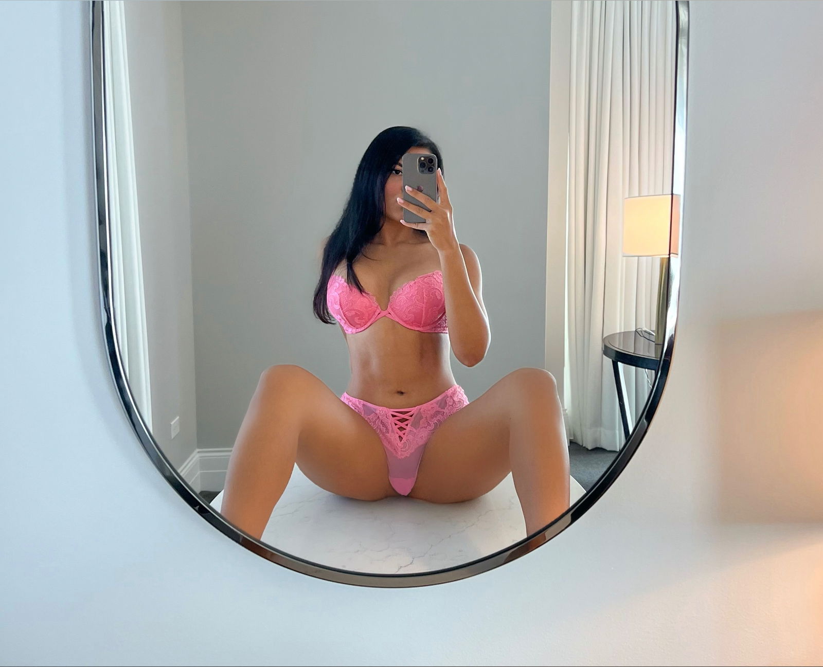 Bella profile banner
