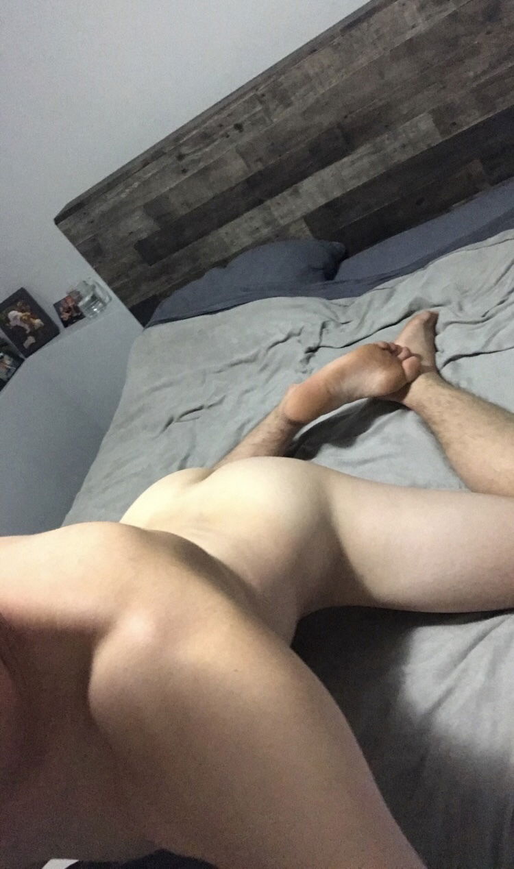 betweenthecheeks profile banner