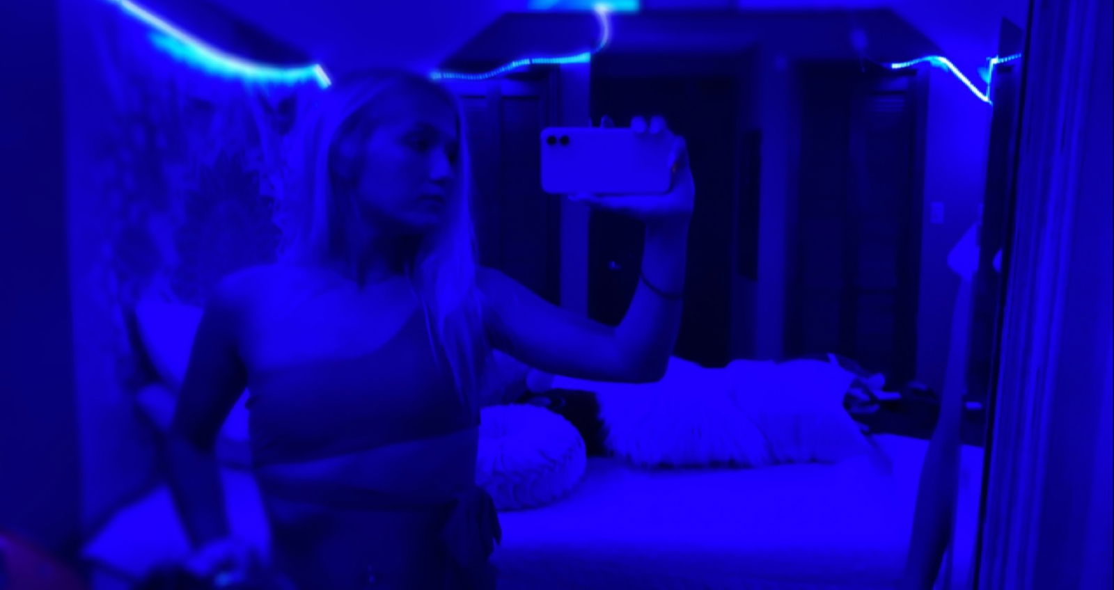 BlondeBaby profile banner
