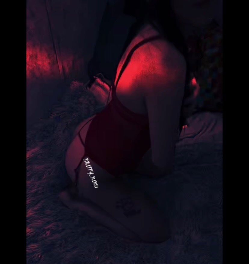 Bratty_Babe1 profile banner