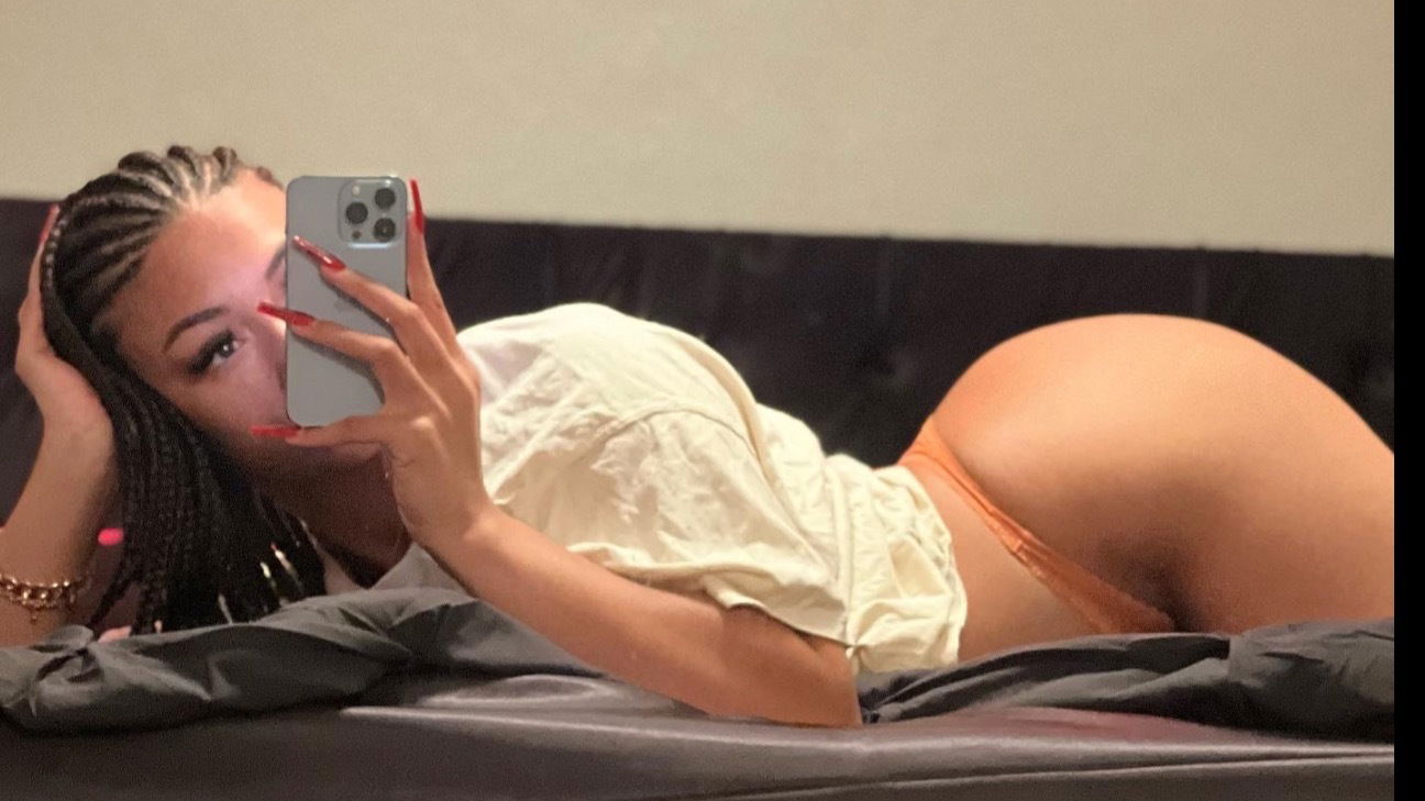 Bri😜 profile banner