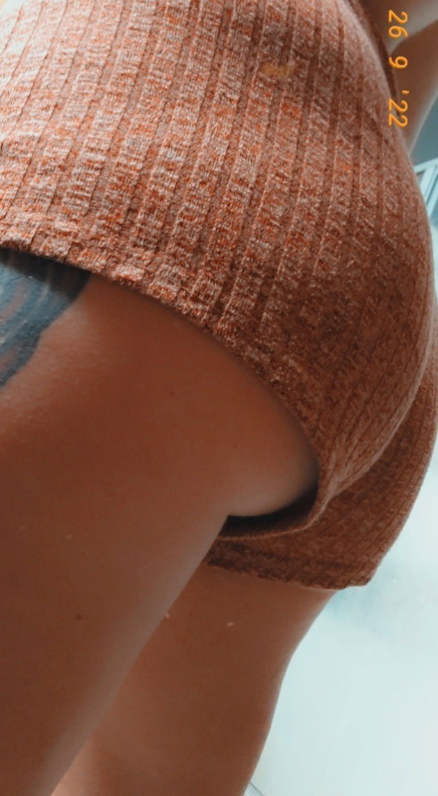 Brynn Adams profile banner
