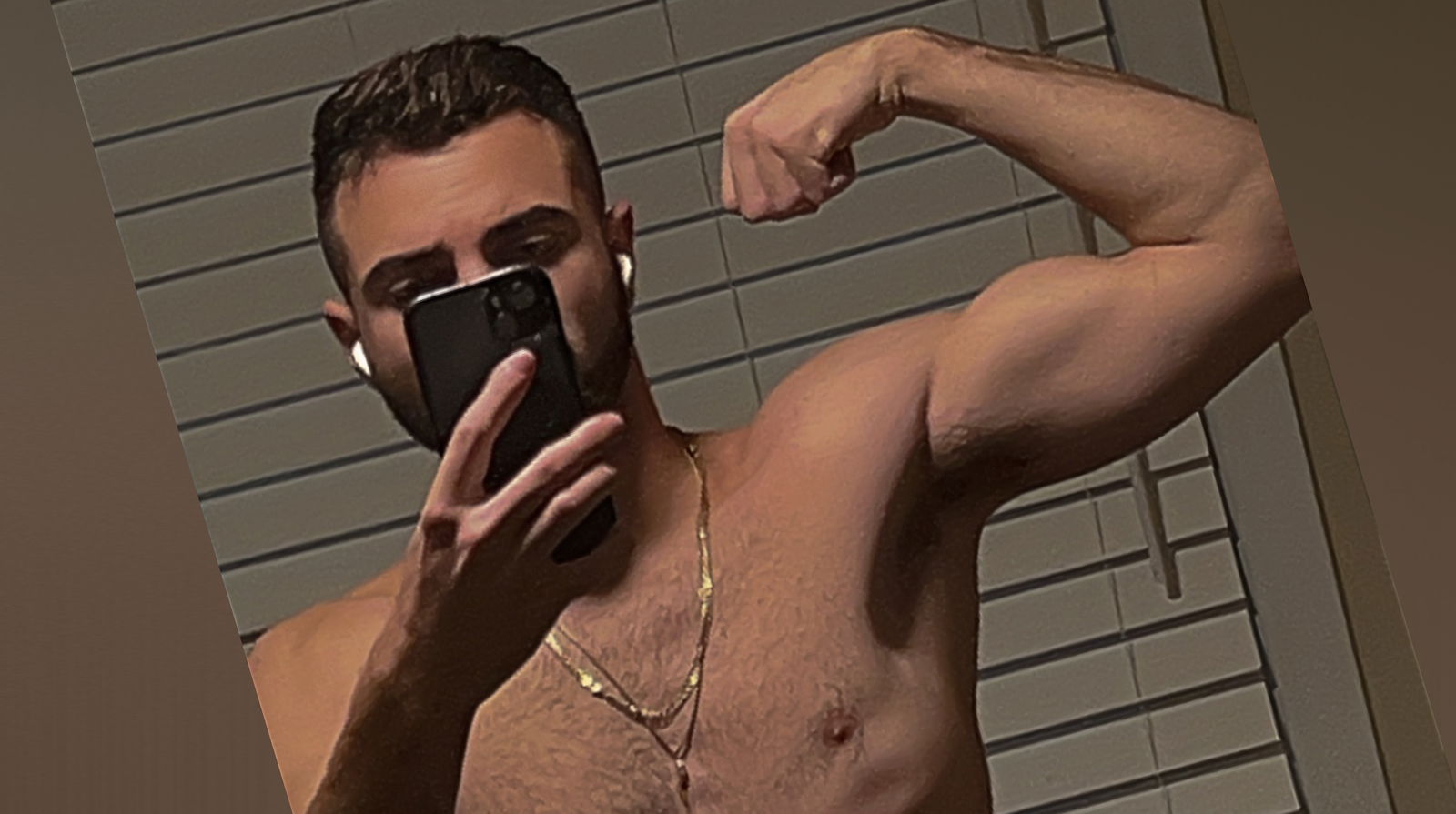 Cam profile banner