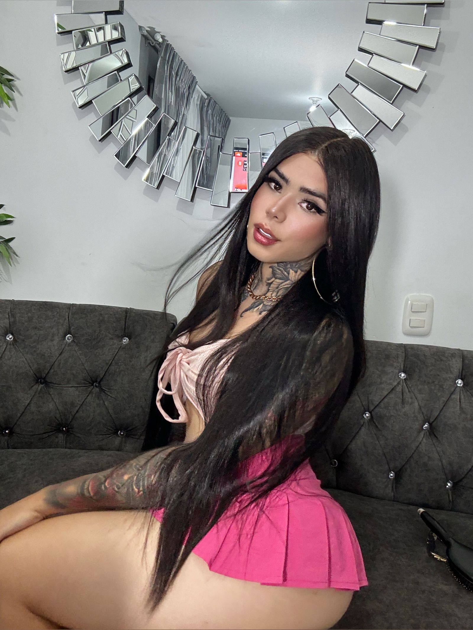 Caroline Willsom profile banner