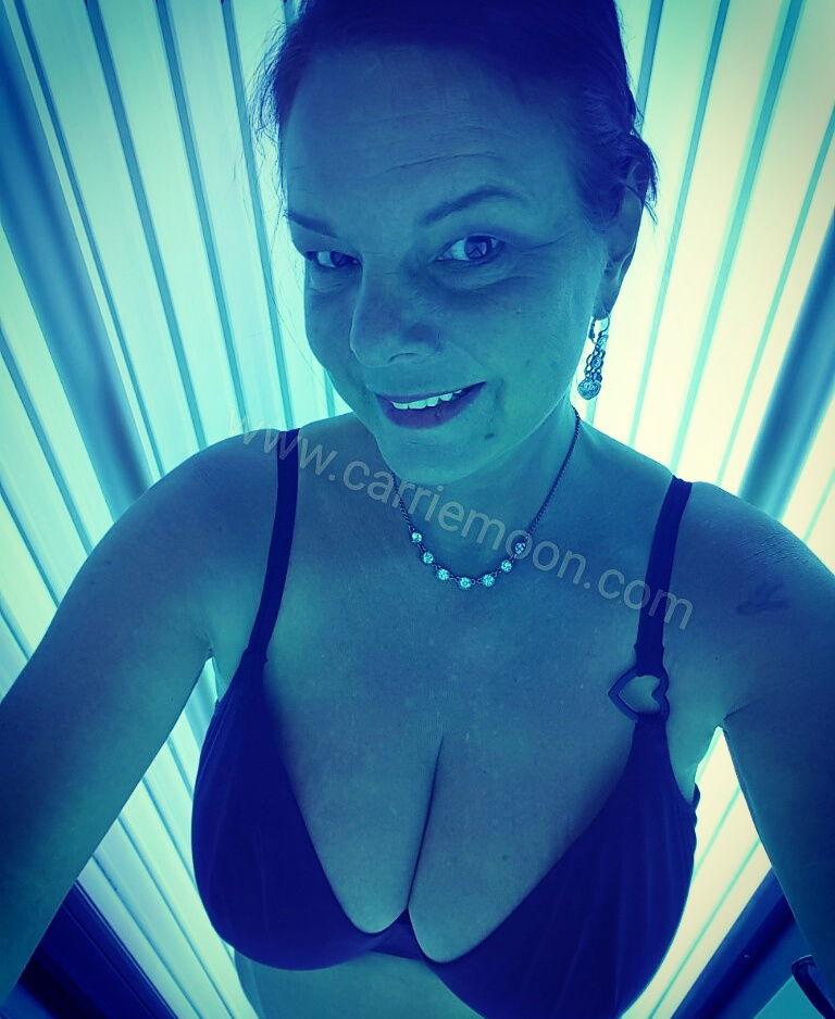 carriemoon banner