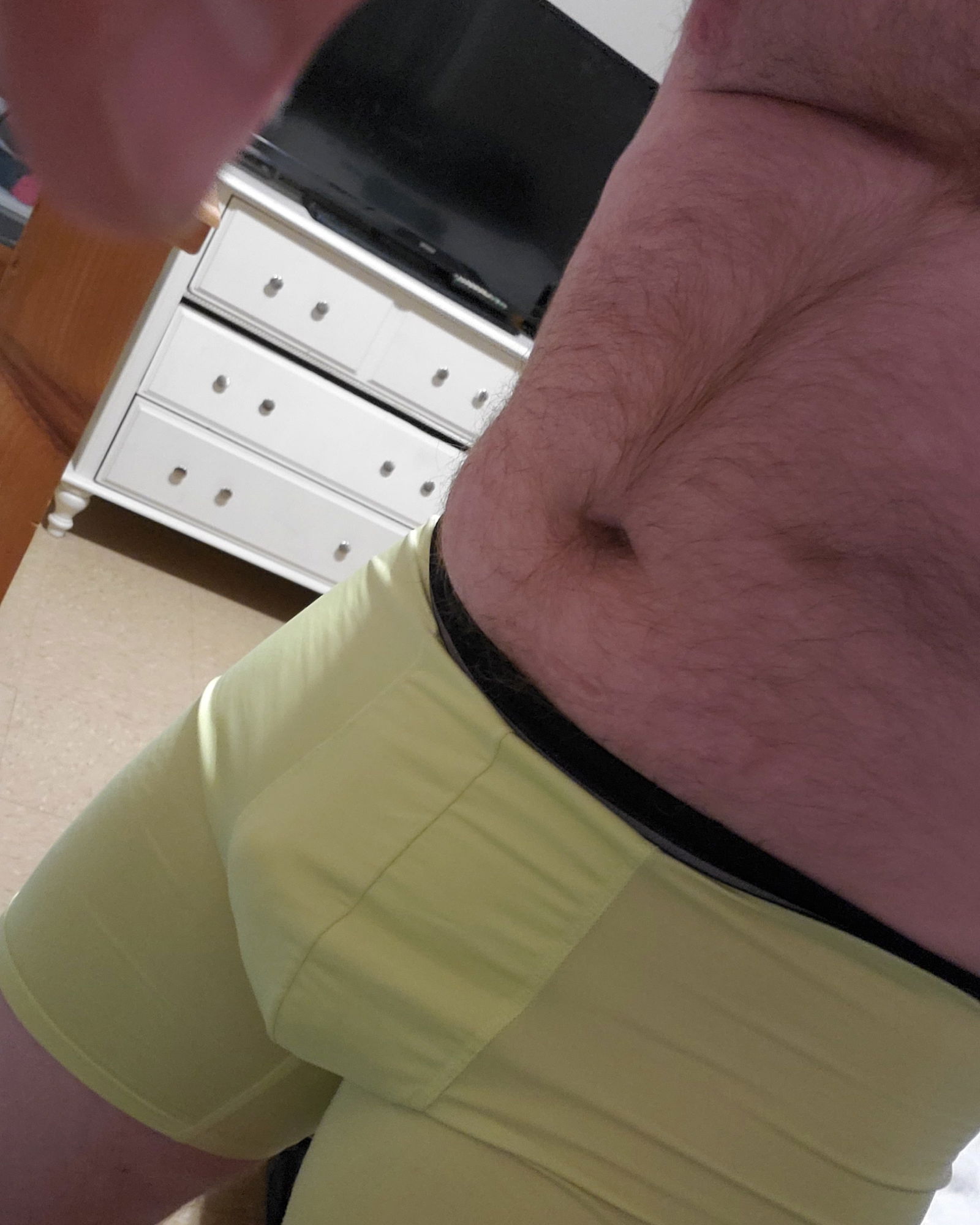 Curvy carrot profile banner