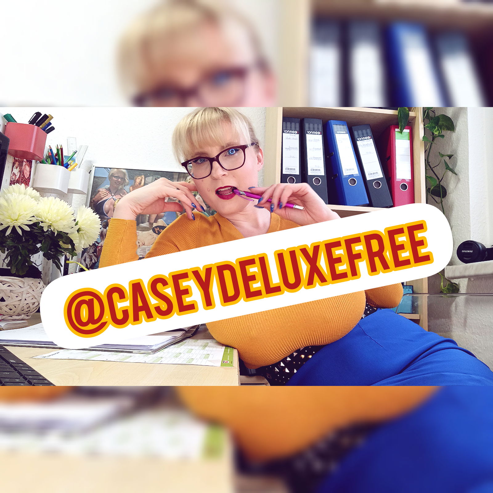 Casey Deluxe Free profile banner