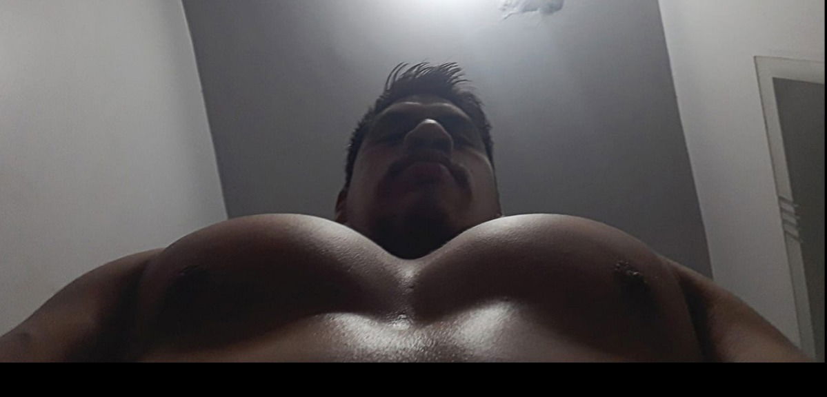 Razr MUSCLE profile banner