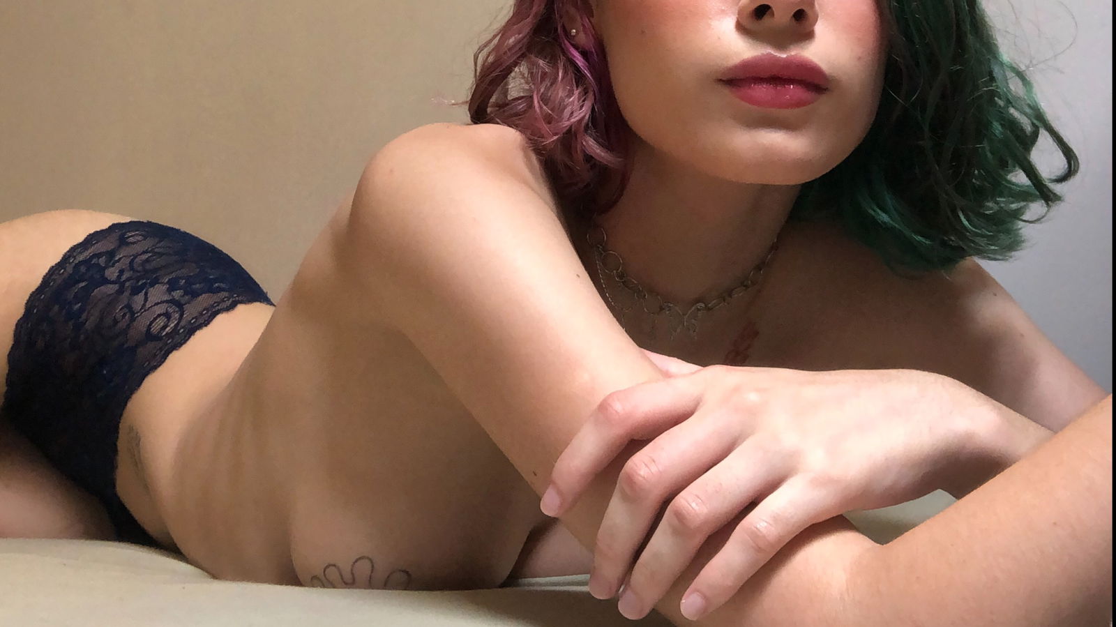 ๐๐ท profile banner