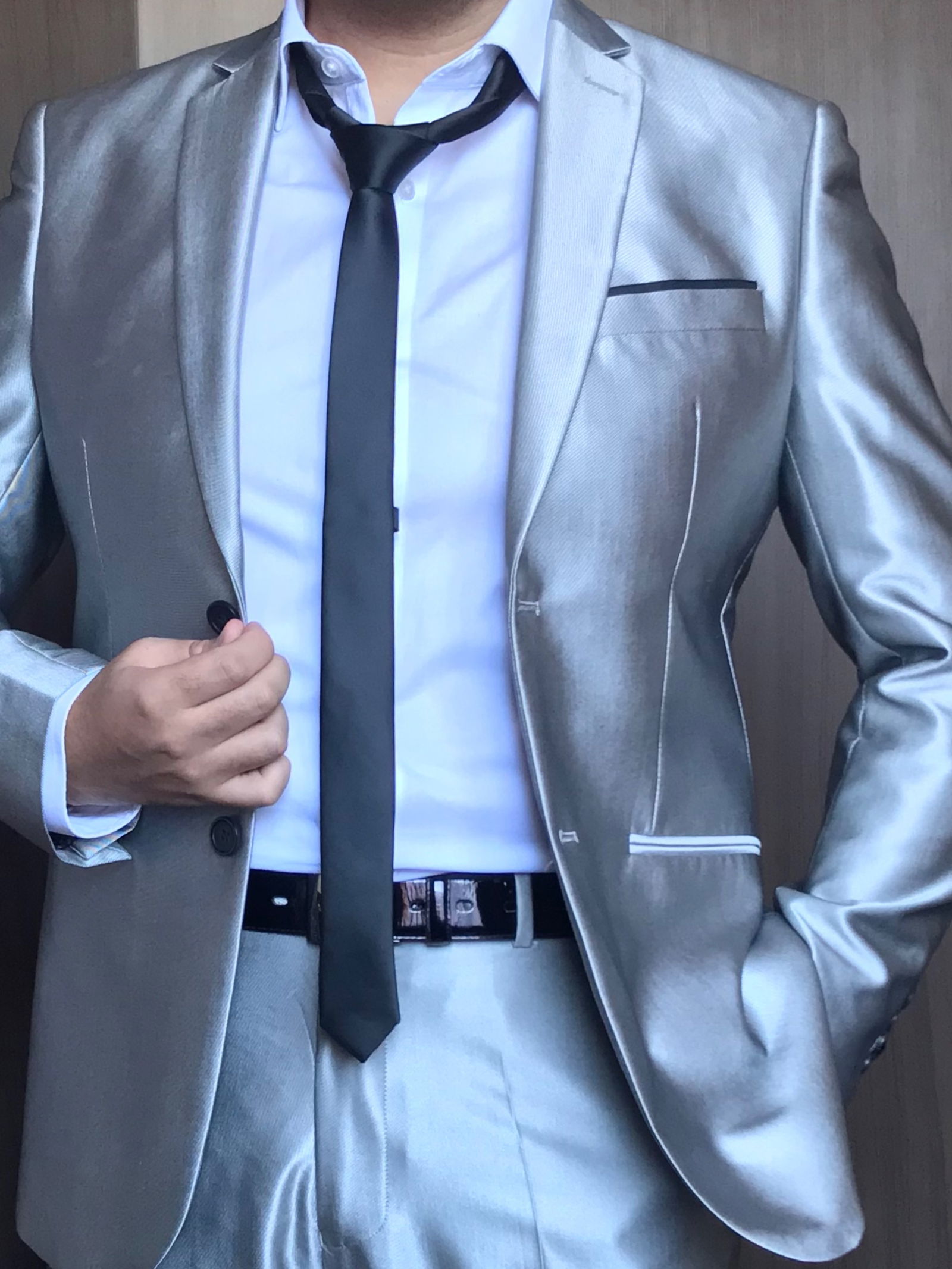 Chilean Suited profile banner