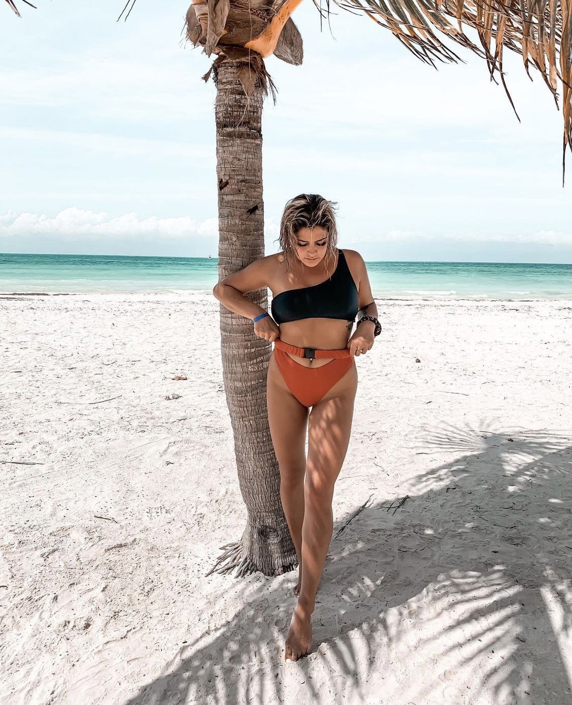 Chlo profile banner