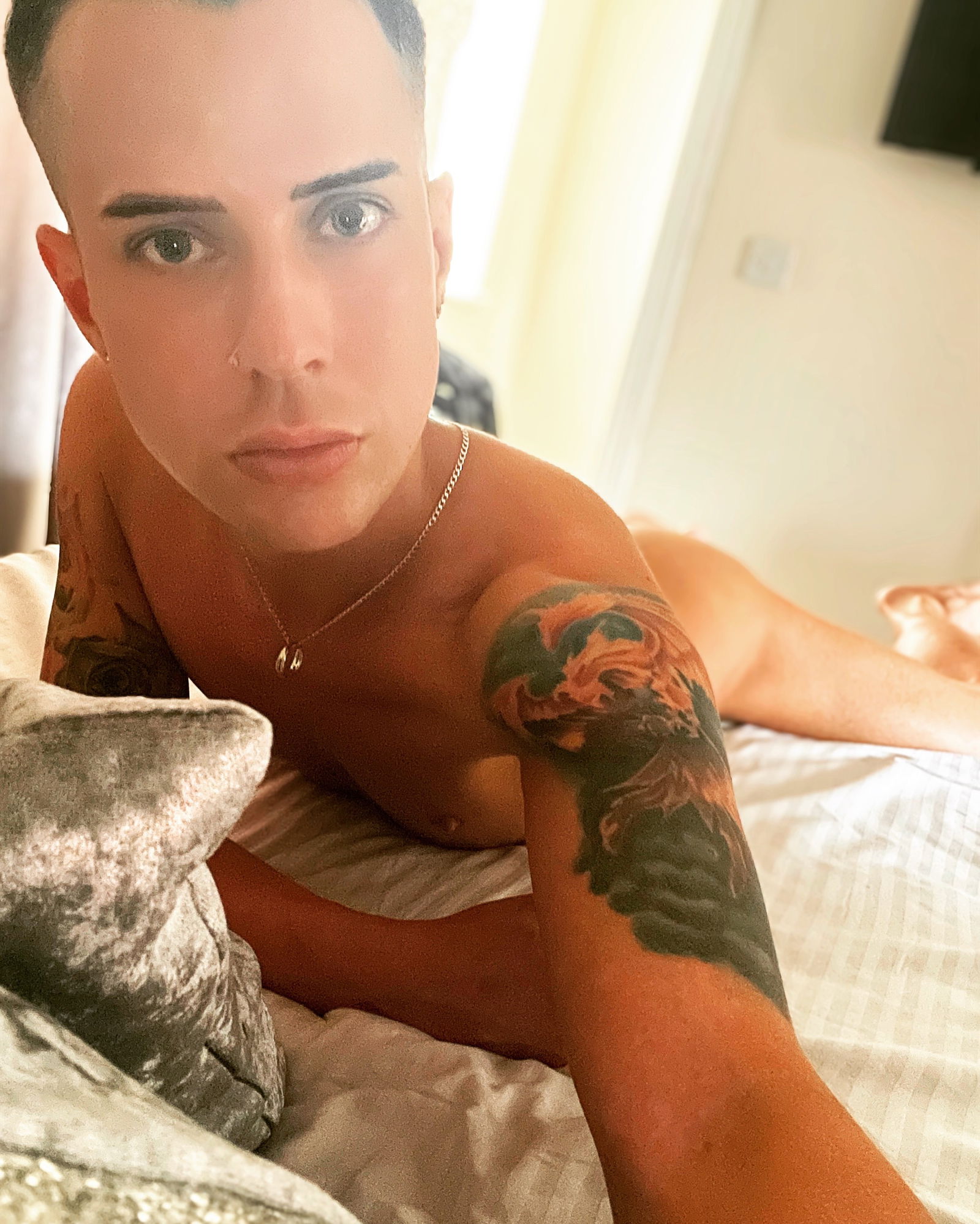 Christian Ferrari profile banner