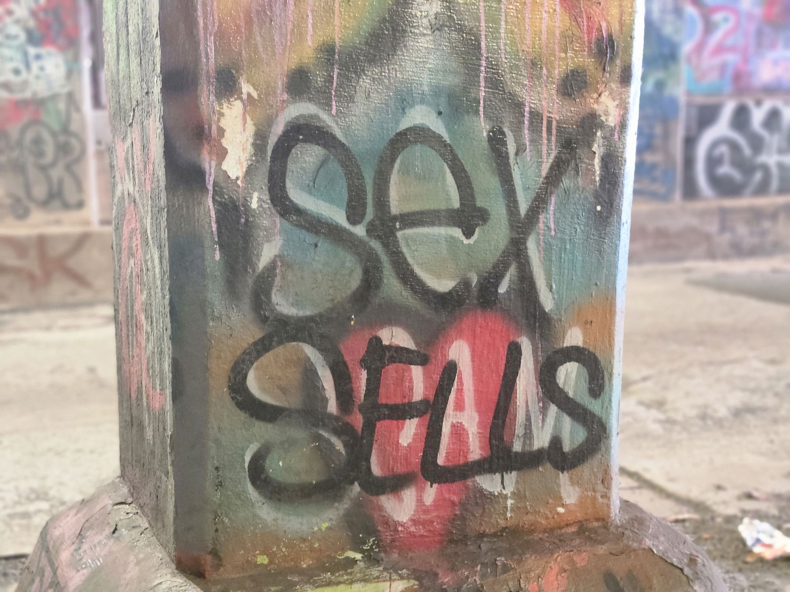 christinamingle banner