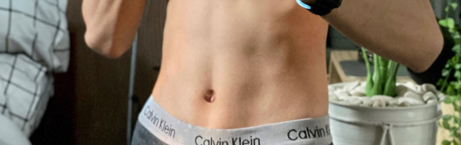 Smol Baby Chris profile banner