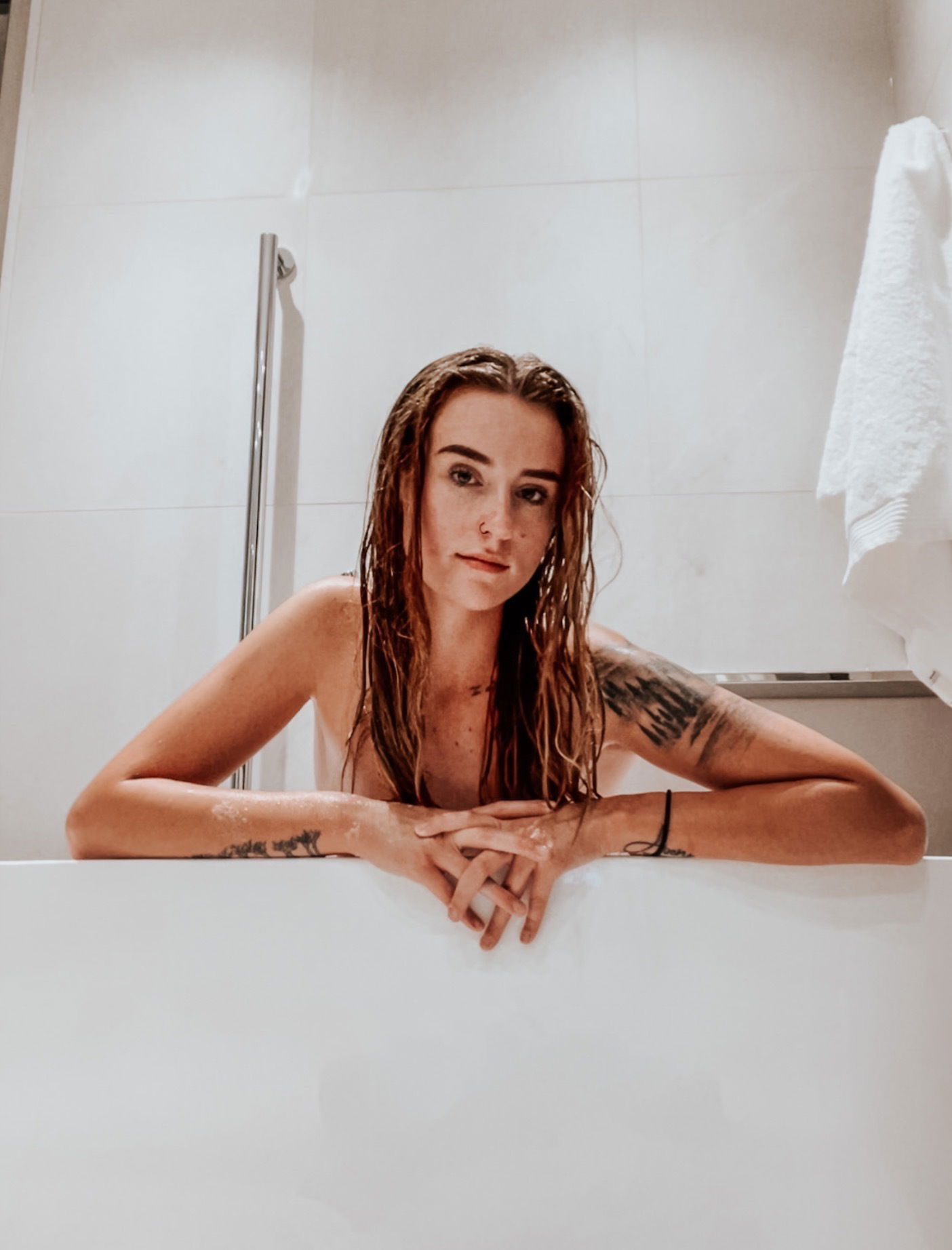The girl with the lightning bolt tattoo profile banner