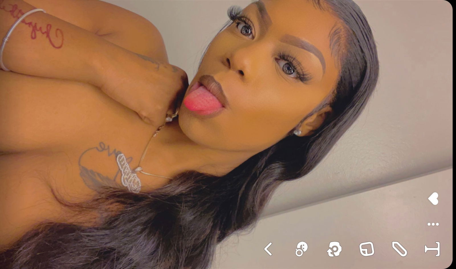 ChynaTheBody profile banner