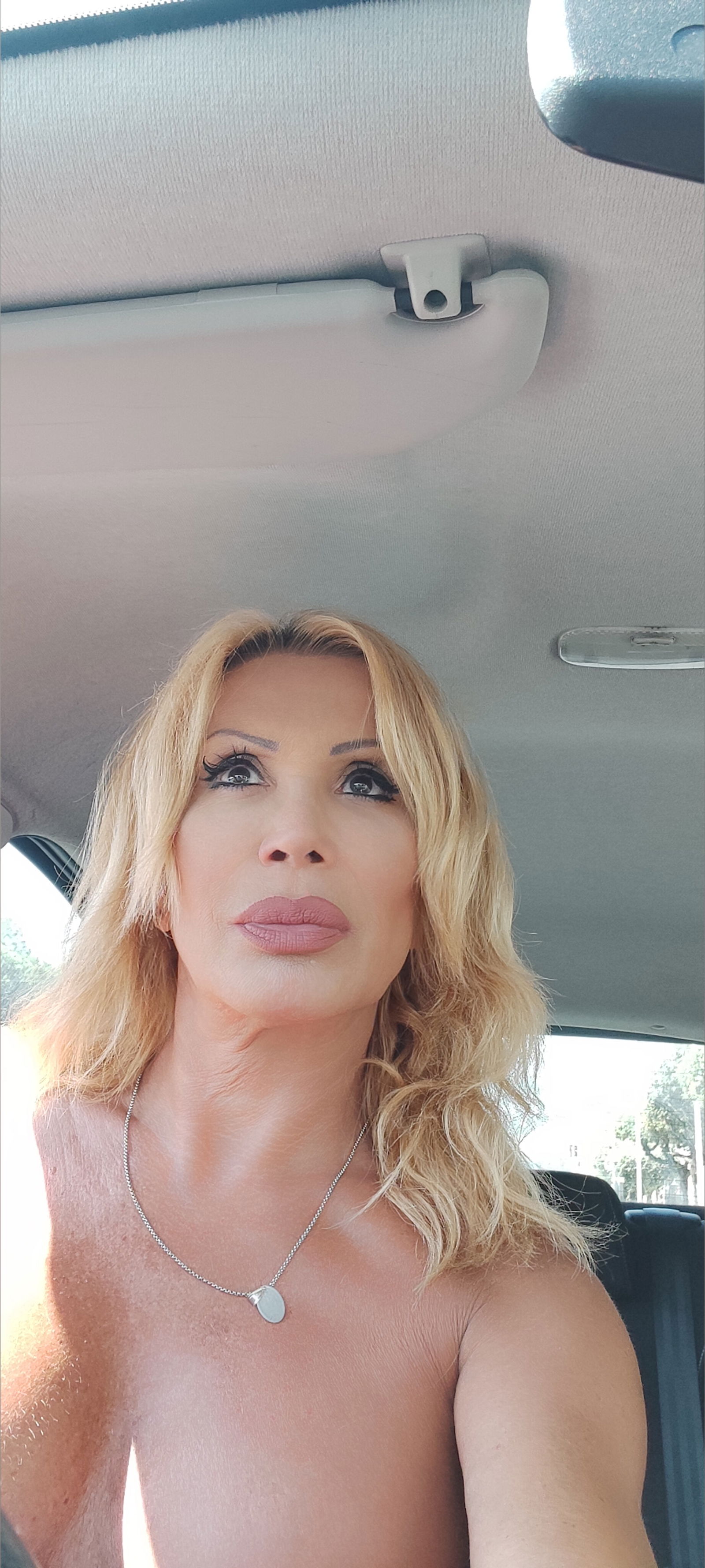Claudia Top Italiana profile banner