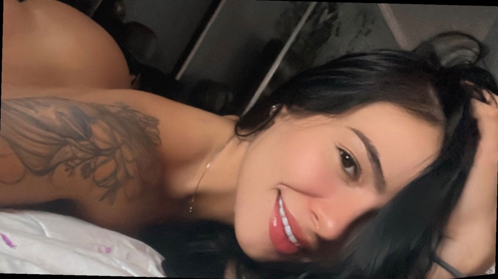 colombia_dollface banner