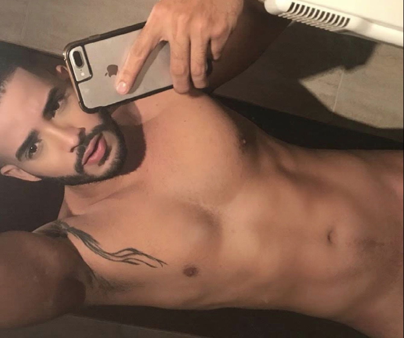 Colombian Guy🥵🥵🥵 profile banner