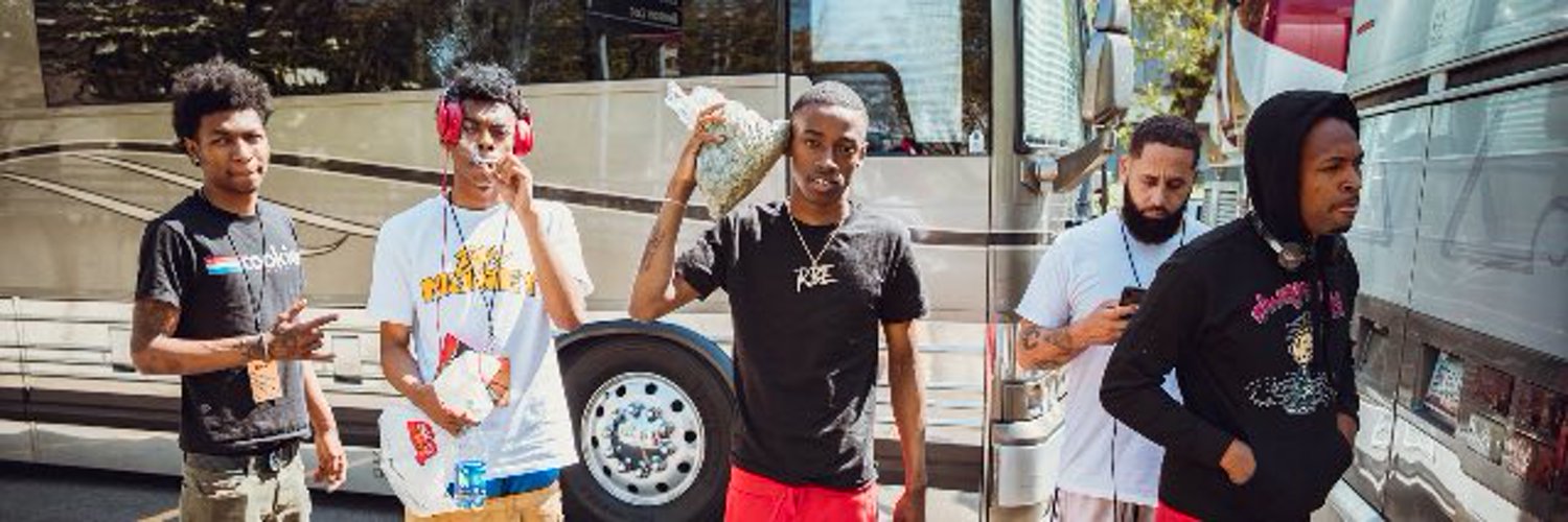Tiegs profile banner