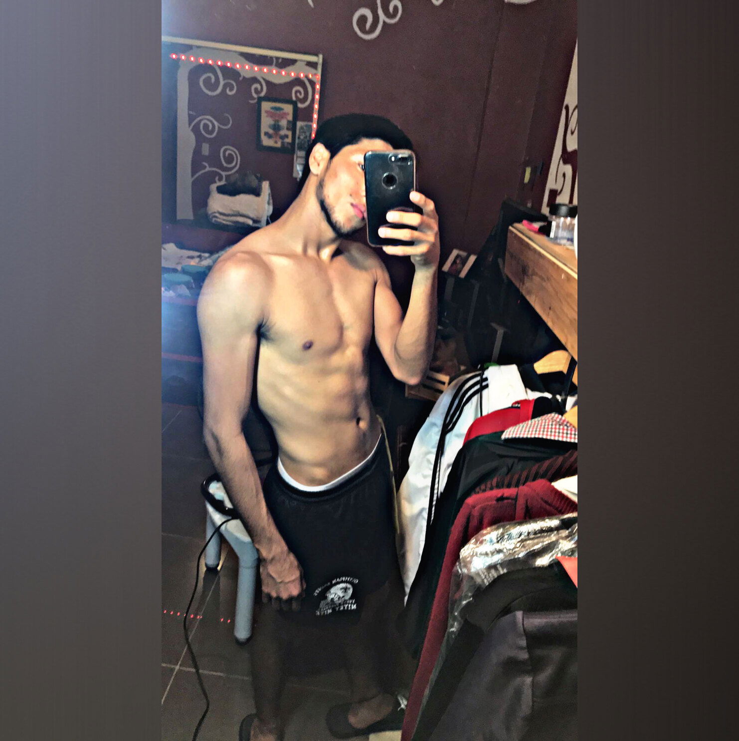 βπ¬π°π’π π₯ππ«π‘π¬π±π²π°π£π―π²π±π¬π°π₯ profile banner