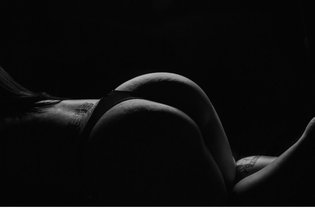 Curvy_k profile banner