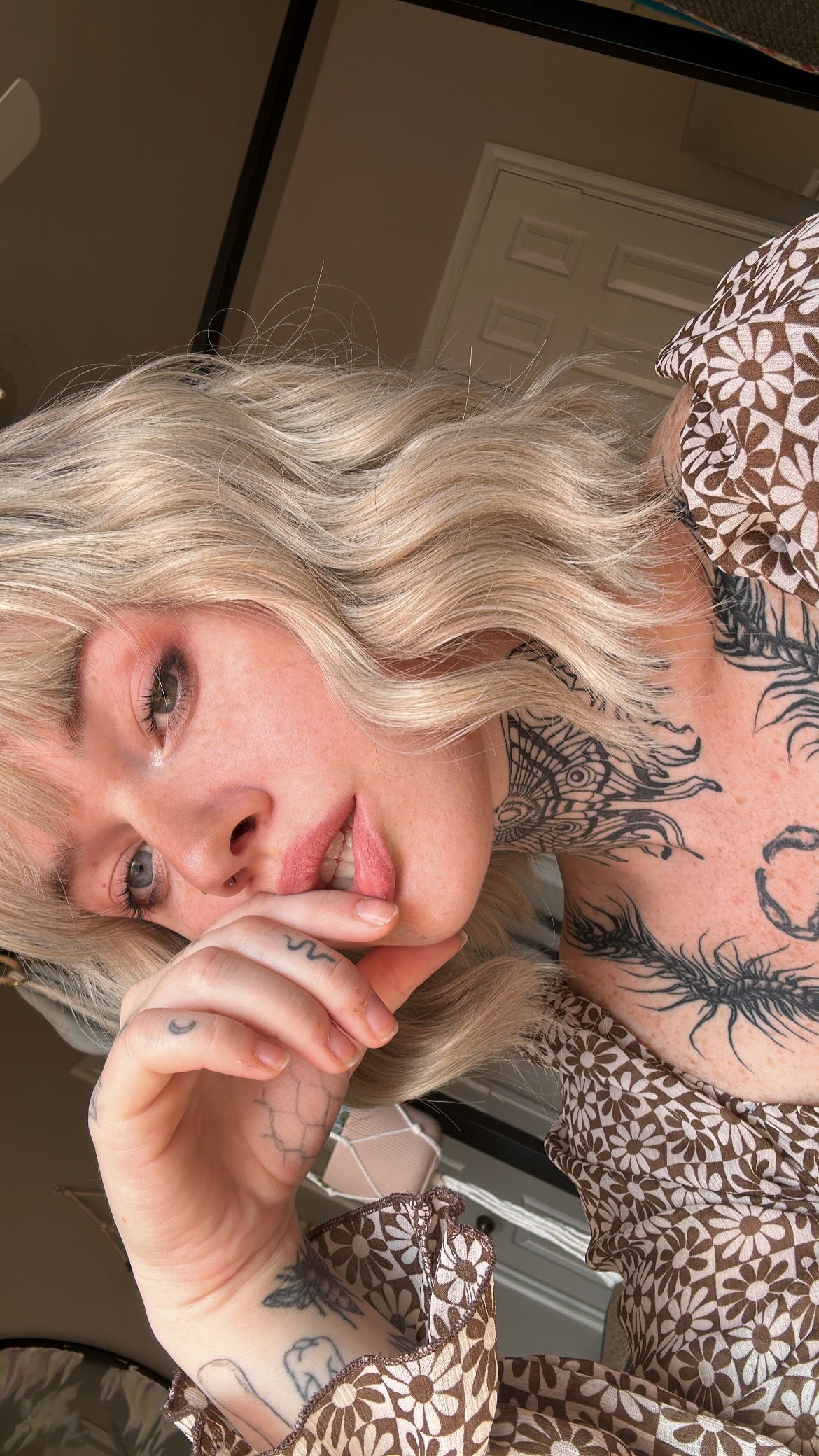 Dakota 🖤 profile banner