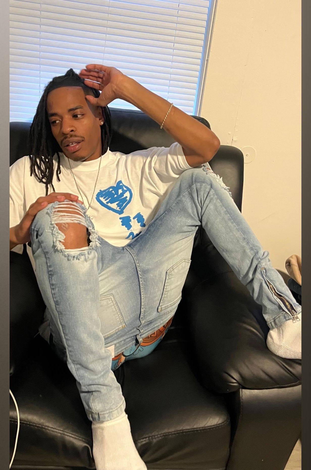 itsDamond profile banner