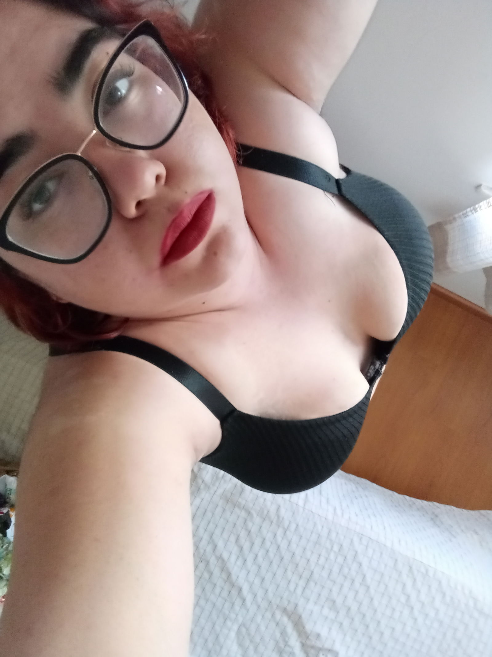 Daniella profile banner