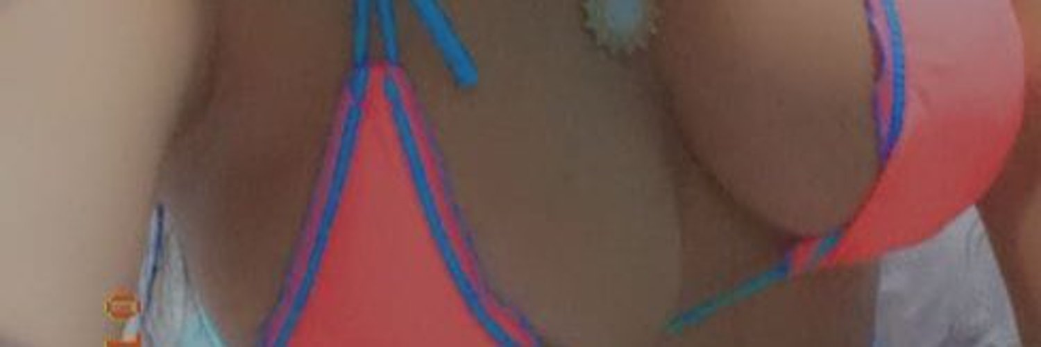 daniela lee kin profile banner