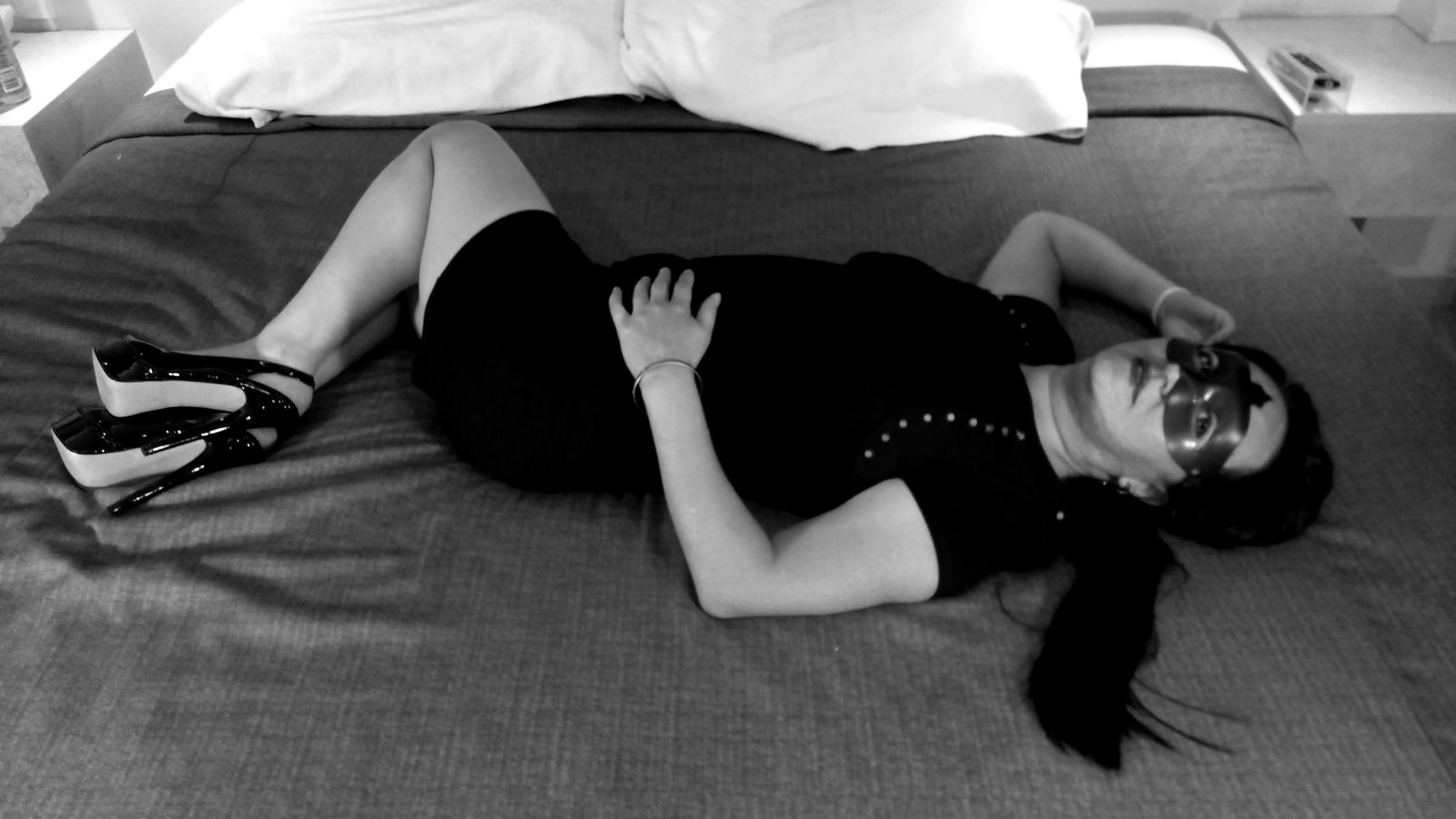 dark n sexy profile banner