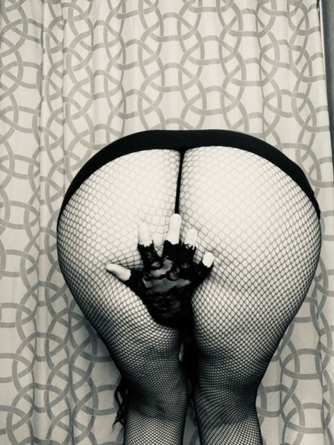 DeafHousewife profile banner