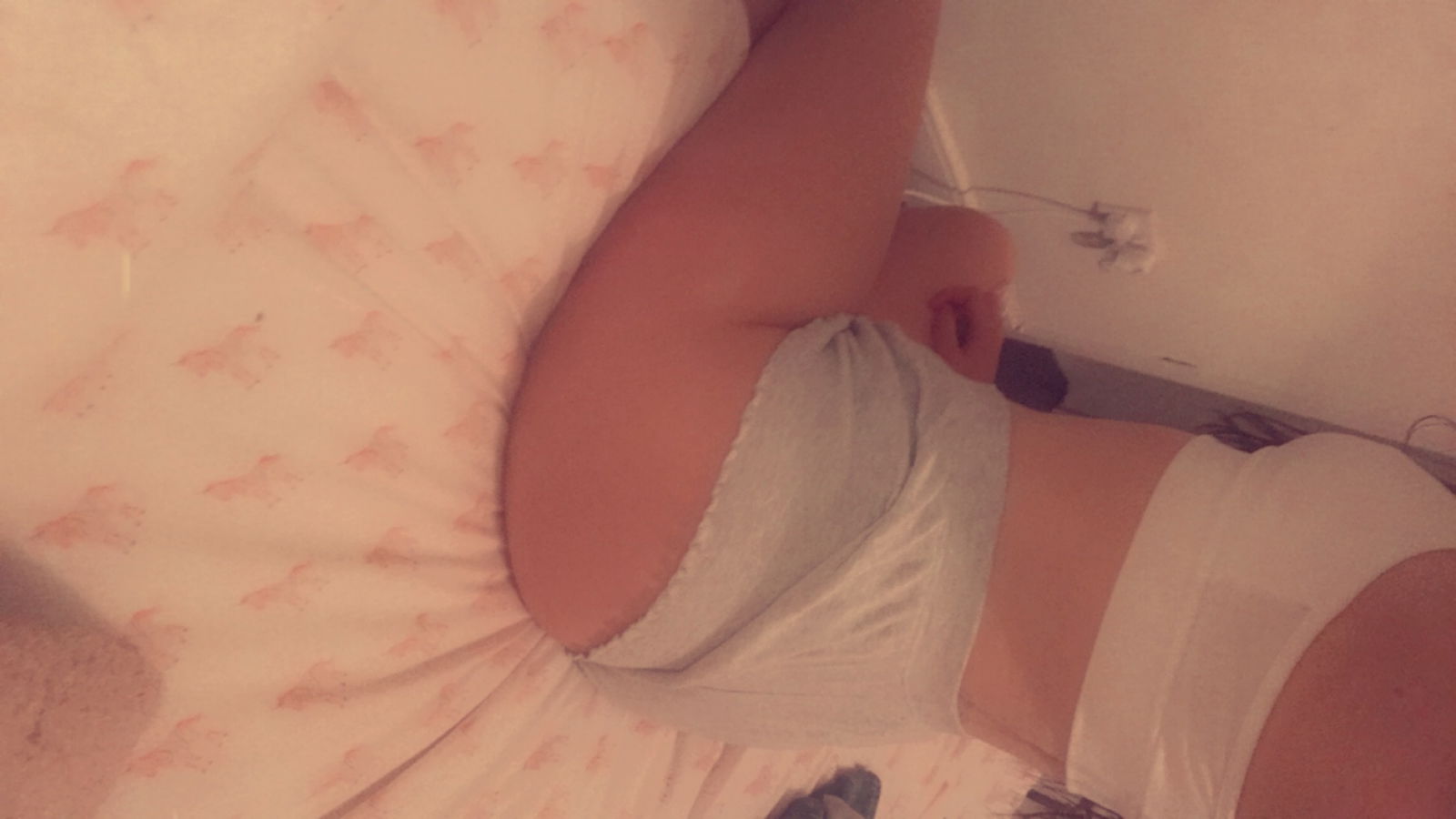 Alexis profile banner