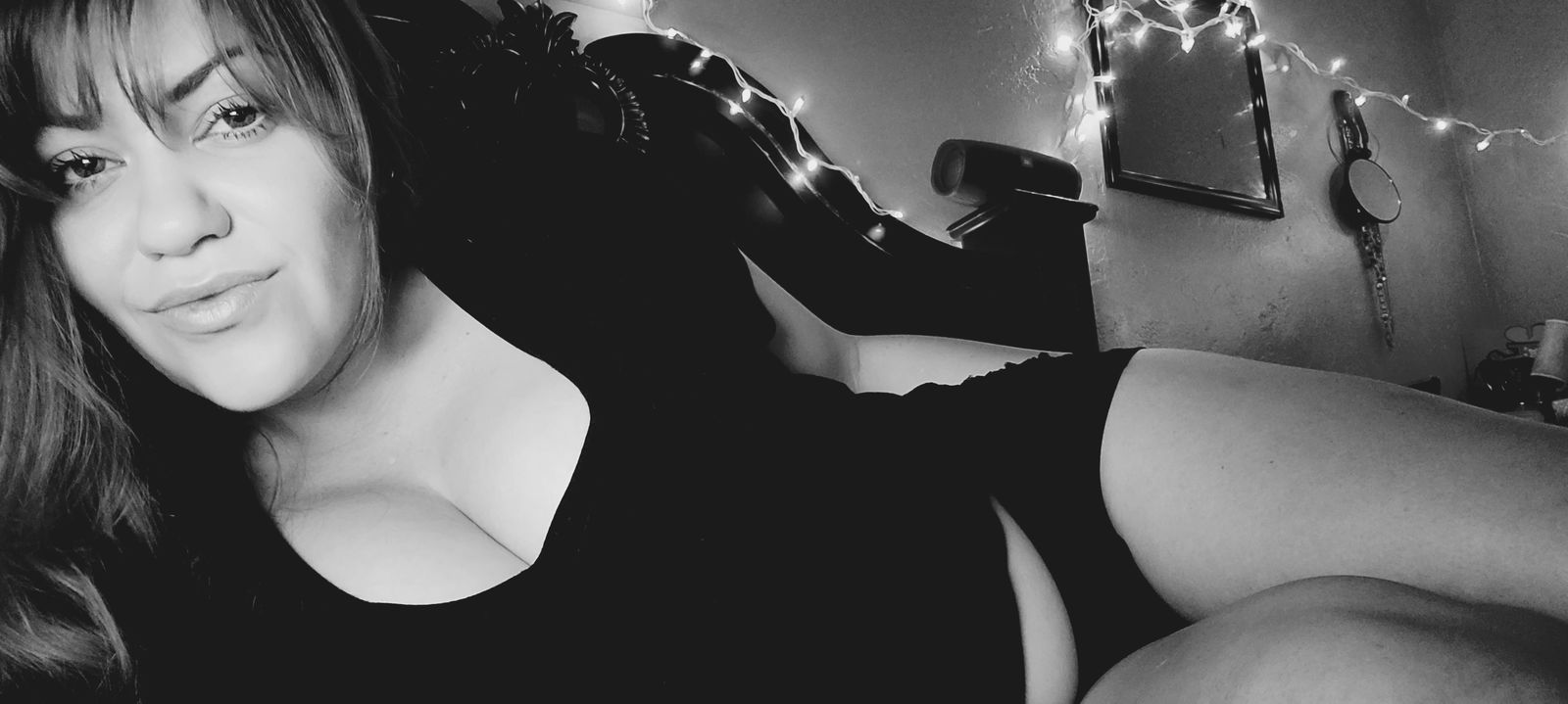 Maisy Madden profile banner