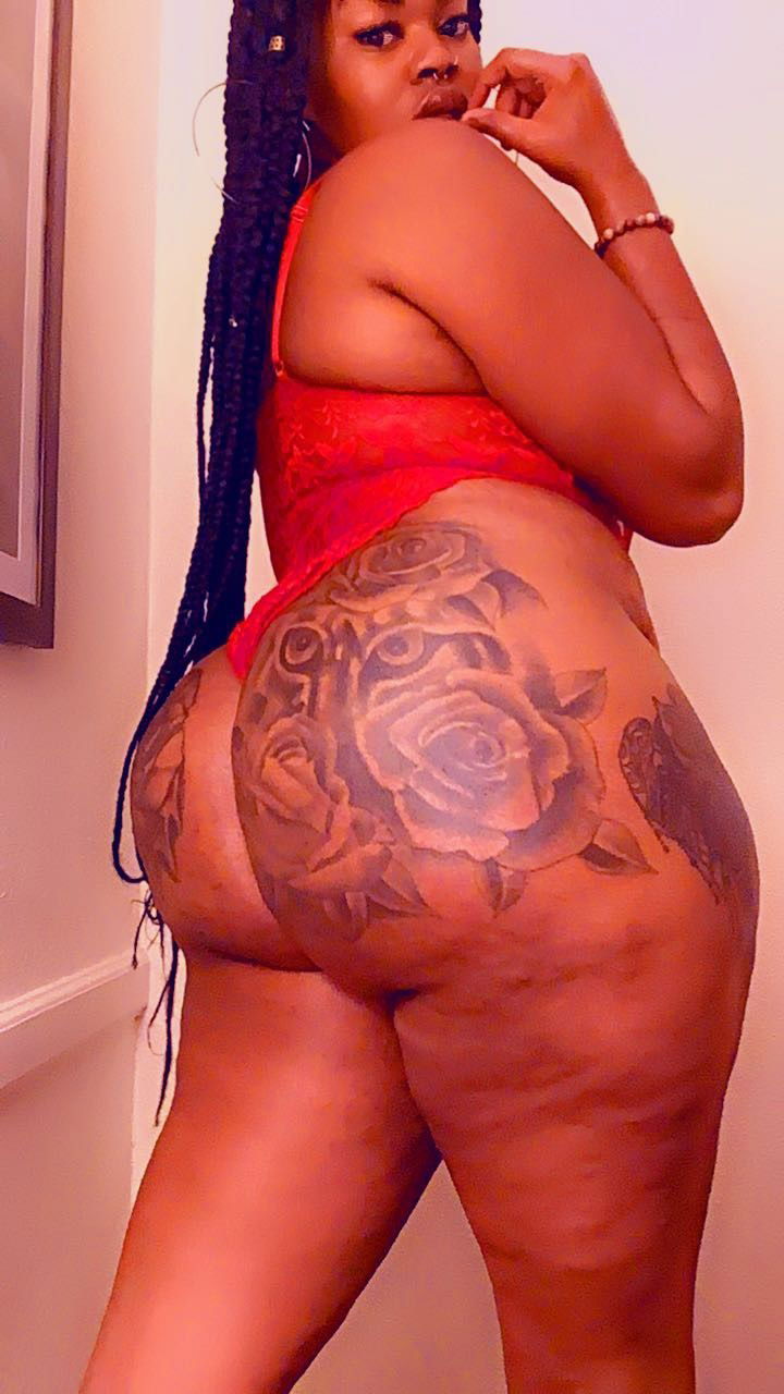 Ebonywayuout profile banner